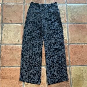 NWOT Equipment Femme Silk Blend Size 6 Black & Gray Leopard Print Wide Leg Pants
